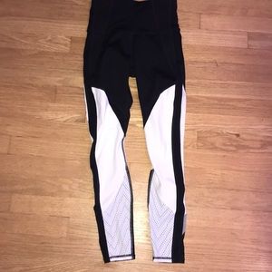 Black athleta leggings